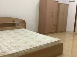 1 Bedroom Apartment for rent at Sinsetthi Complex , Hua Mak