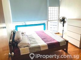 2 Bedroom Apartment for sale at Bukit Batok East Avenue 2, Guilin, Bukit batok, West region