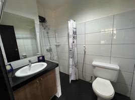 4 спален Дом for rent in Хуаи Кхщанг, Бангкок, Sam Sen Nok, Хуаи Кхщанг