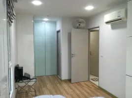 2 Bedroom Condo for rent at Ideo Verve Ratchaprarop, Makkasan, Ratchathewi