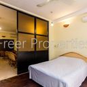 1 BR renovated third floor apartment for rent Chey Chumneah