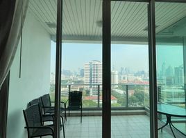 4 Schlafzimmer Wohnung zu vermieten im Chamchuri Square Residence, Pathum Wan