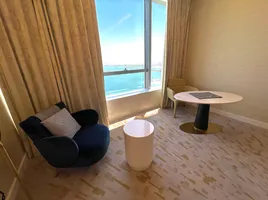 1 Bedroom Apartment for rent at The Palm Tower, Jumeirah