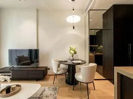 1 Bedroom Condo for rent at 28 Chidlom, Lumphini