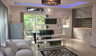 3 Bedrooms Townhouse for sale in Khlong Chan, Bangkok Casa City Ladprao