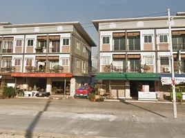 4 Schlafzimmer Shophaus zu vermieten in Ban Bueng, Chon Buri, Nong Chak, Ban Bueng