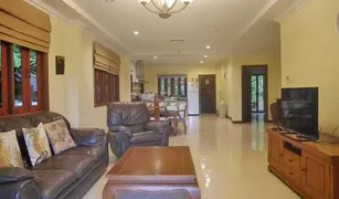 普吉 卡图 Villa in Kathu by Roominger 2 卧室 别墅 售 