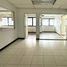 500 SqM Office for rent at S&B Tower, Si Lom