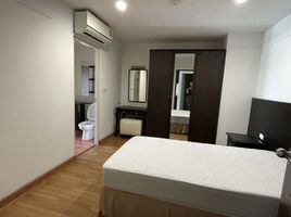 2 Bedroom Condo for rent at Baan Saran Nuch, Phra Khanong Nuea
