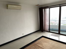 1 Bedroom Apartment for sale at Ratchada Pavilion, Chantharakasem, Chatuchak, Bangkok