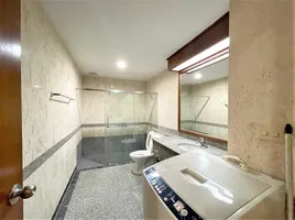 2 спален Кондо в аренду в Asoke Place, Khlong Toei Nuea