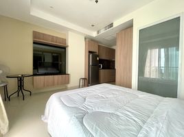 Studio Wohnung zu verkaufen im Nam Talay Condo, Na Chom Thian, Sattahip