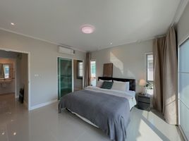 4 Schlafzimmer Villa zu vermieten im Supalai Ville Phuket, Wichit, Phuket Town