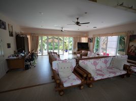 7 Bedroom Villa for sale in Kathu, Kathu, Kathu
