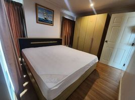 2 Schlafzimmer Wohnung zu vermieten im Lumpini Place Narathiwas-Chaopraya, Chong Nonsi, Yan Nawa, Bangkok