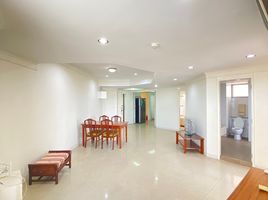 3 Schlafzimmer Wohnung zu vermieten im Tai Ping Towers, Khlong Tan Nuea