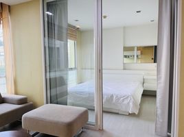 1 Schlafzimmer Wohnung zu vermieten im The Room Sukhumvit 64, Bang Chak, Phra Khanong