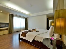 2 Schlafzimmer Wohnung zu vermieten im Abloom Exclusive Serviced Apartments, Sam Sen Nai, Phaya Thai