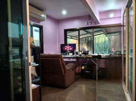 2 Schlafzimmer Haus zu verkaufen in Si Racha, Chon Buri, Surasak