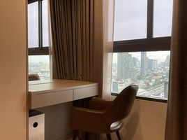 1 Schlafzimmer Wohnung zu vermieten im Ideo Sathorn Wongwianyai, Khlong Ton Sai