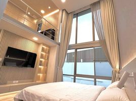 3 Schlafzimmer Villa zu vermieten im Vive Rama 9, Saphan Sung