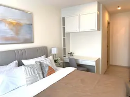 2 Schlafzimmer Wohnung zu vermieten im Life Asoke, Bang Kapi