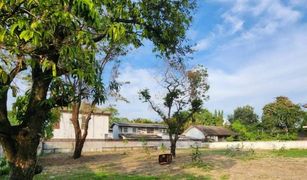 N/A Land for sale in Sam Sen Nok, Bangkok 