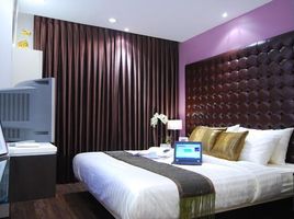 1 Bedroom Apartment for rent at Silom City Resort, Si Lom, Bang Rak