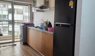 2 Schlafzimmern Wohnung zu verkaufen in Bang Chalong, Samut Prakan Nouvelle Condo Thana City