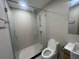 2 спален Кондо в аренду в Noble Ambience Sukhumvit 42, Phra Khanong