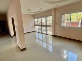 4 спален Дом for sale in Удонтани, Nong Khon Kwang, Mueang Udon Thani, Удонтани