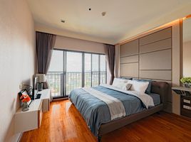 1 Bedroom Condo for sale at Noble Reveal, Phra Khanong Nuea