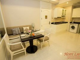 2 Schlafzimmer Appartement zu vermieten im Hope Land Hotel Sukhumvit 46/1, Phra Khanong