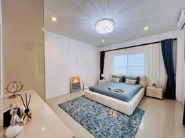 3 Schlafzimmer Villa zu verkaufen in Pattaya, Chon Buri, Nong Prue