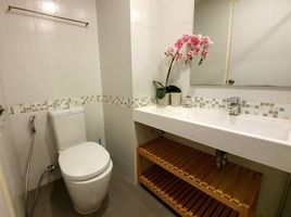 1 Schlafzimmer Appartement zu vermieten im Lumpini Place Rama4-Ratchadaphisek, Khlong Toei