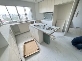 3 Schlafzimmer Wohnung zu vermieten im Baan Suan Plu, Thung Mahamek