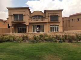 5 Schlafzimmer Villa zu verkaufen im Royal Meadows, Sheikh Zayed Compounds, Sheikh Zayed City, Giza