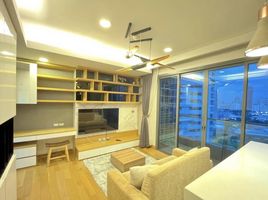 2 Bedroom Condo for rent at The Lumpini 24, Khlong Tan