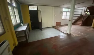 4 Schlafzimmern Haus zu verkaufen in Khlong Tan Nuea, Bangkok 