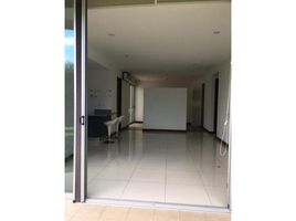 1 Schlafzimmer Appartement zu verkaufen im AMAZING FIRST FLOOR STUDIO: STUDIO APARTMENT WITH KITCHEN APPLIANCES, Escazu, San Jose, Costa Rica