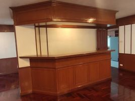 3 Schlafzimmer Wohnung zu vermieten im Le Chateau Mansion, Khlong Tan Nuea