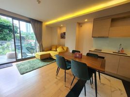 1 Schlafzimmer Appartement zu vermieten im Via Botani, Khlong Tan Nuea