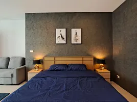 Studio Wohnung zu verkaufen im Diamond Suites Resort Condominium, Nong Prue