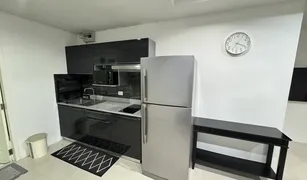 2 Schlafzimmern Wohnung zu verkaufen in Patong, Phuket Patong Loft