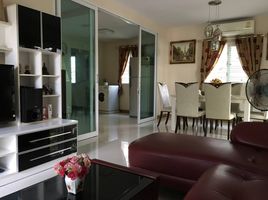 4 Schlafzimmer Villa zu verkaufen im Pruksa Town Serenity Petchkasem 81, Nong Khaem, Nong Khaem