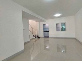 3 Bedroom Townhouse for sale at Baan Pruksa 10 Sai Noi, Sai Noi, Sai Noi