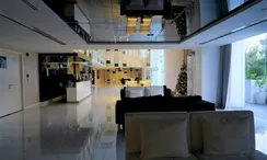 รูปถ่าย 2 of the Rezeption / Lobby at เดอะ วิชั่น