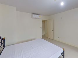2 Schlafzimmer Appartement zu vermieten im Sathorn Happy Land Tower, Thung Wat Don
