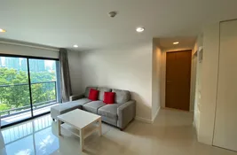 Buy 1 bedroom คอนโด at ซีนิธ เพลส สุขุมวิท 42 in กรุงเทพมหานคร, ไทย