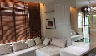 4 Bedrooms House for sale in Suan Luang, Bangkok Narasiri Pattanakarn-Srinakarin